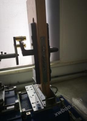 電梯層門(mén)閉鎖裝置試驗(yàn)機(jī)